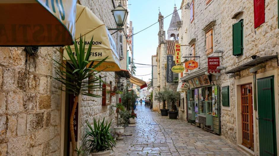 Guesthouse Ana Trogir Old Town エクステリア 写真