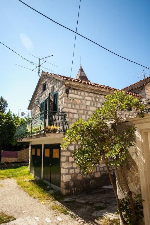 Guesthouse Ana Trogir Old Town エクステリア 写真